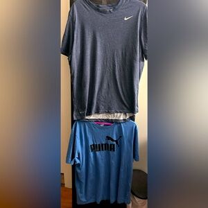 Set of two XL Tees Small Flaw